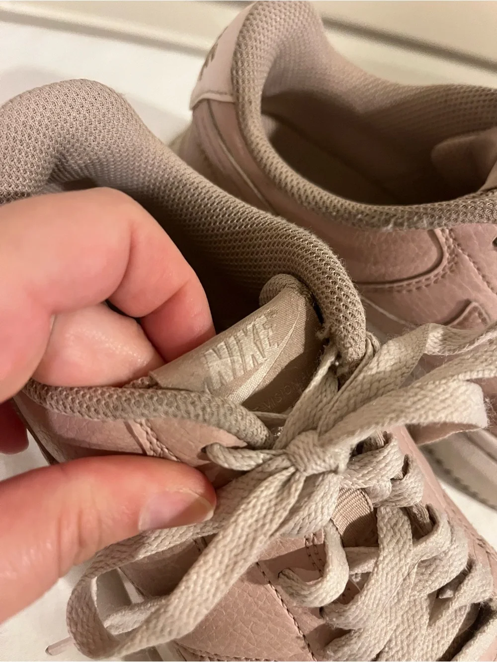 🪷 Nike Women’s Blush Pink Suede Platform Sneakers